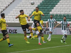 Tff 1. Lig: Gzt Giresunspor: 0 - İstanbulspor: 0 (İlk Yarı)