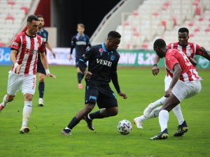 Süper Lig: Dg Sivasspor: 0 - Trabzonspor: 0 (Maç Sonucu)