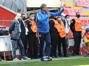 Hamza Hamzaoğlu İlk Maçına Çıktı