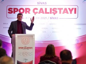 Milli Eğitim Bakanı Selçuk, Sivas’ta Spor Çalıştayı’na Katıldı
