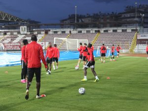 Hatayspor, Fatih Karagümrük’ün Konuğu Oluyor