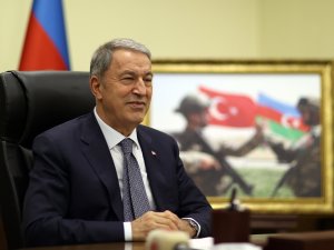 Bakan Akar, Azerbaycan Savunma Bakanı Hasanov İle Görüştü