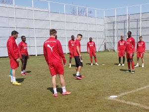 Sivasspor’da Konyaspor Hazırlıkları Sürüyor