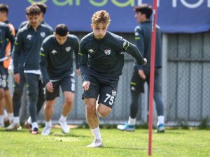 Bursaspor’da Ümraniyespor Maçı Hazırlıkları Tamamlandı