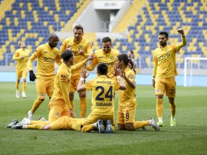 Süper Lig: Mke Ankaragücü: 2 Gençlerbirliği: 1 (Maç Sonucu)