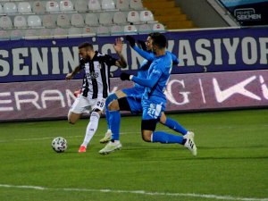 Süper Lig: Bb Erzurumspor: 1 - Beşiktaş: 1 (Maç Devam Ediyor)