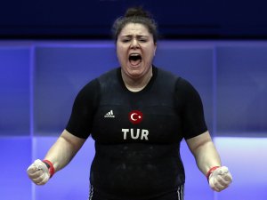 Avrupa Halter Şampiyonası’nda Melike Günal’dan 3 Madalya