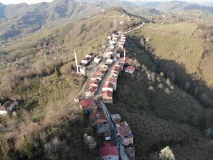 Karadeniz Fıkrası Gibi Mahalle: Komşular 2 Dakika Farkla İftar Açıyor