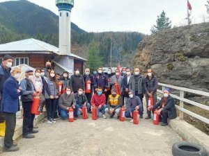 O Köye Yangın Söndürme Tüpü Zorunlu Hale Getirildi