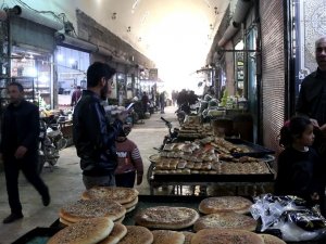 Suriye’de Halk Düşük Alım Gücü Nedeniyle Ramazan Alışverişi Yapamıyor