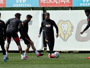 Henry Onyekuru Takımla Çalıştı