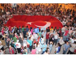 Ak Parti Zaferi Meydanda Kutladı