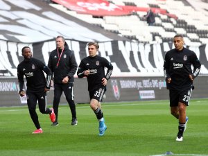 Rıdvan Yılmaz 5 Maç Sonra 11’de