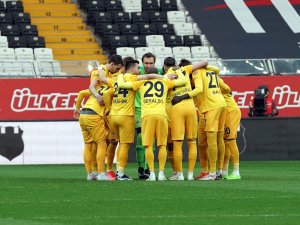 Süper Lig: Beşiktaş: 0 - Mke Ankaragücü: 0 (Maç Devam Ediyor)