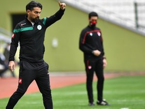İlhan Palut: “Maçın Başından Sonuna Kadar Oyun Hakimiyeti Bizdeydi”