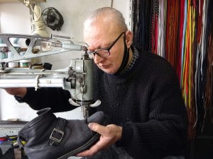 Pandemi Ayakkabı Tamircilerinin de İşlerini Sekteye Uğrattı