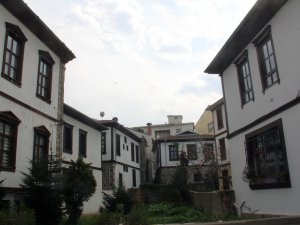 Tarihi Zeytinlik Semtinin Göç Hikayeleri Araştırıldı