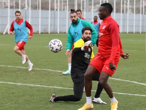 Sivasspor Ara Vermeden Beşiktaş Maçı Hazırlıklarına Başladı