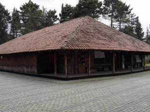 Bu Camiye Yabancı Profesörler Bile Hayran