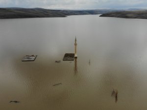 Köylerden Geriye Sadece Cami Minareleri Kaldı