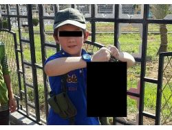 Işid Militanı, 7 Yaşındaki Oğlunun Suriyeli Askerin...