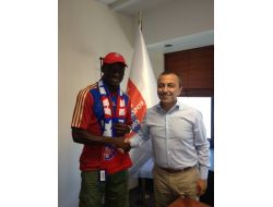 Kardemir Karabükspor Akpala İle 3 Yıllık Sözleşme İmzaladı