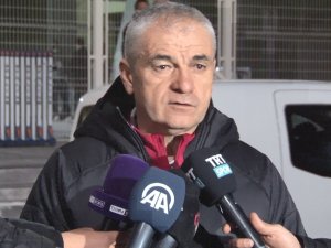 Rıza Çalımbay: "Beşiktaş’ı Yensen Ayrı, Yenilsen Ayrı”
