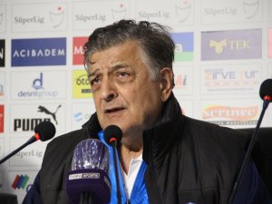 Yılmaz Vural: “Türkiye Liginde İlk Defa Var’a Gidilmeden Bir Maç Bitti“