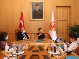 Tbmm Başkanı Şentop 23 Nisan Münasebetiyle Çocukları Kabul Etti