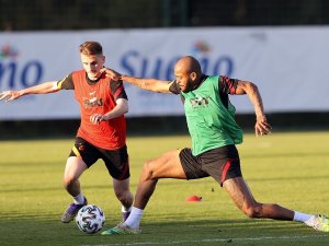 Galatasaray, Antalyaspor Maçı Hazırlıklarını Tamamladı