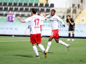 Kayode Gol Sayısını 4 Yaptı