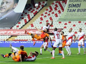 Süper Lig: Ft Antalyaspor: 0 -Galatasaray: 1 (Maç Sonucu)