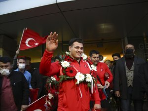 Rıza Kayaalp: “En Büyük Hayalim Olimpiyat Altın Madalyasını Da Ülkemize Kazandırmak”