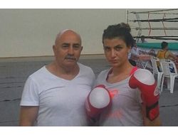 Muay Thaici Kübra Milli Takımda