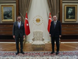 Cumhurbaşkanı Erdoğan, Tobb Başkanı Rifat Hisarcıkloğlu’nu Kabul Etti