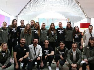 Vakıfbank, 5. Avrupa Şampiyonluğu İçin Yola Çıktı