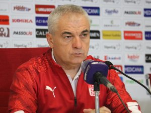 Rıza Çalımbay: “Takımımdan Çok Memnunum”