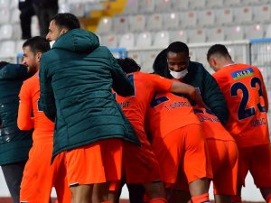 Başakşehir Rahat Nefes Aldı