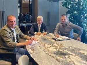 Trabzonspor’da Transfer Zirvesi