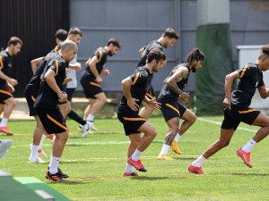 Galatasaray’da Kamp Kadrosu Açıklandı