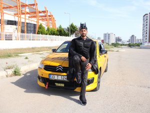 Bu Da ‘Batman’ Taksici