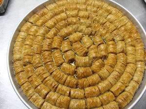 Ramazanların Vazgeçilmez Tatlısı: ’Kocakarı Gerdanı’