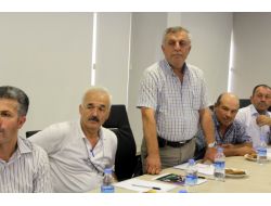 Uedas Muhtarları Dinledi