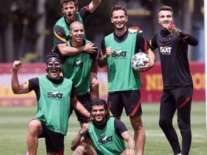 Galatasaray’da Beşiktaş Derbisi Hazırlıkları Başladı