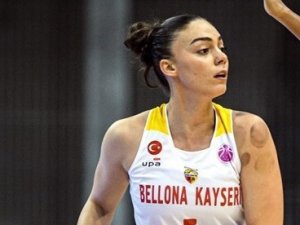 Melis Gülcan Ve Esra Ural Topuz Aday Kadroda