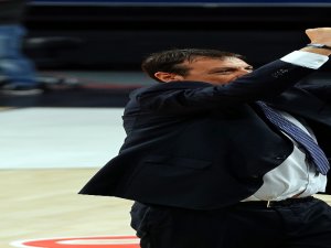 Ergin Ataman: "İki Senedir Oynadığımız Basketbolla Şampiyon Olmayı Hak Ediyoruz"