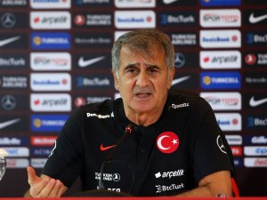 Şenol Güneş: "Şampiyonlar Ligi Dünyaya Açılan Bir Pencere"