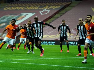 Atiba Hutchinson, Karagümrük Maçında Yok