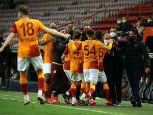 Süper Lig: Galatasaray: 3 - Beşiktaş: 1 (Maç Sonucu)