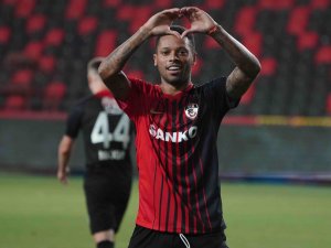 Gaziantep Fk, Andre Felipe İle Yollarını Ayırdı